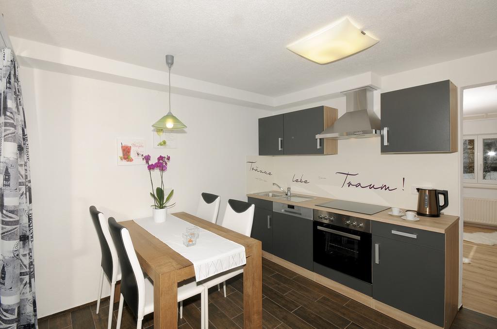 Appartement Mia Гинслинг Екстериор снимка